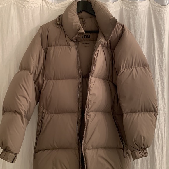 Aritzia Mega Puff Mid in Modern Taupe Size 1 - Picture 6 of 9